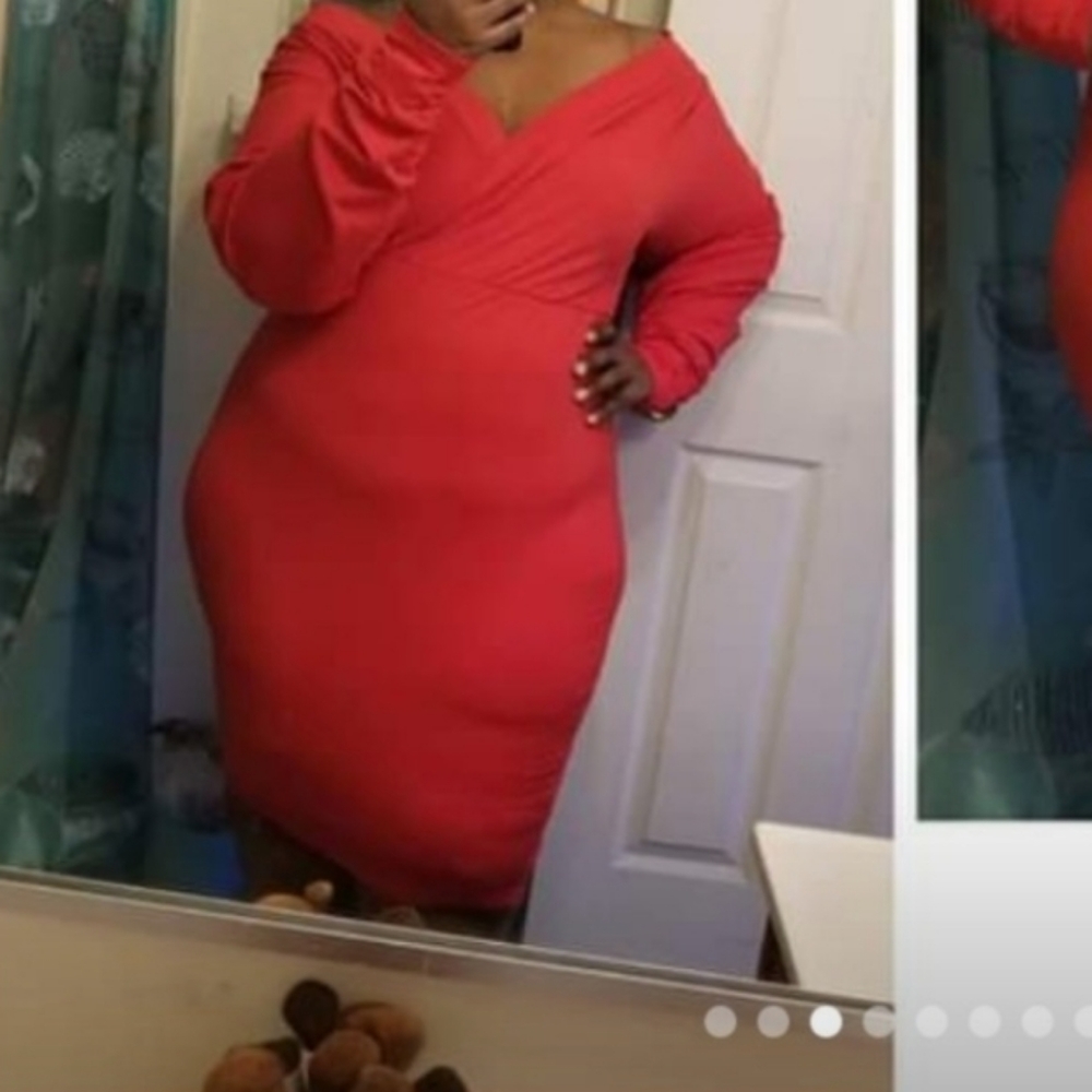 Rebdolls red dress